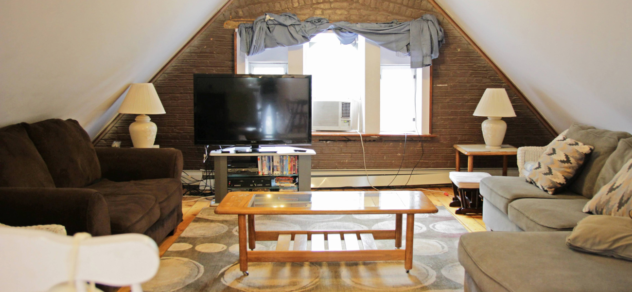 découvrez nos conseils et astuces pour aménager vos combles et optimiser l’espace sous les toits. gagnez en confort et en surface habitable grâce à des idées d’aménagement et de décoration adaptées à tous les styles.