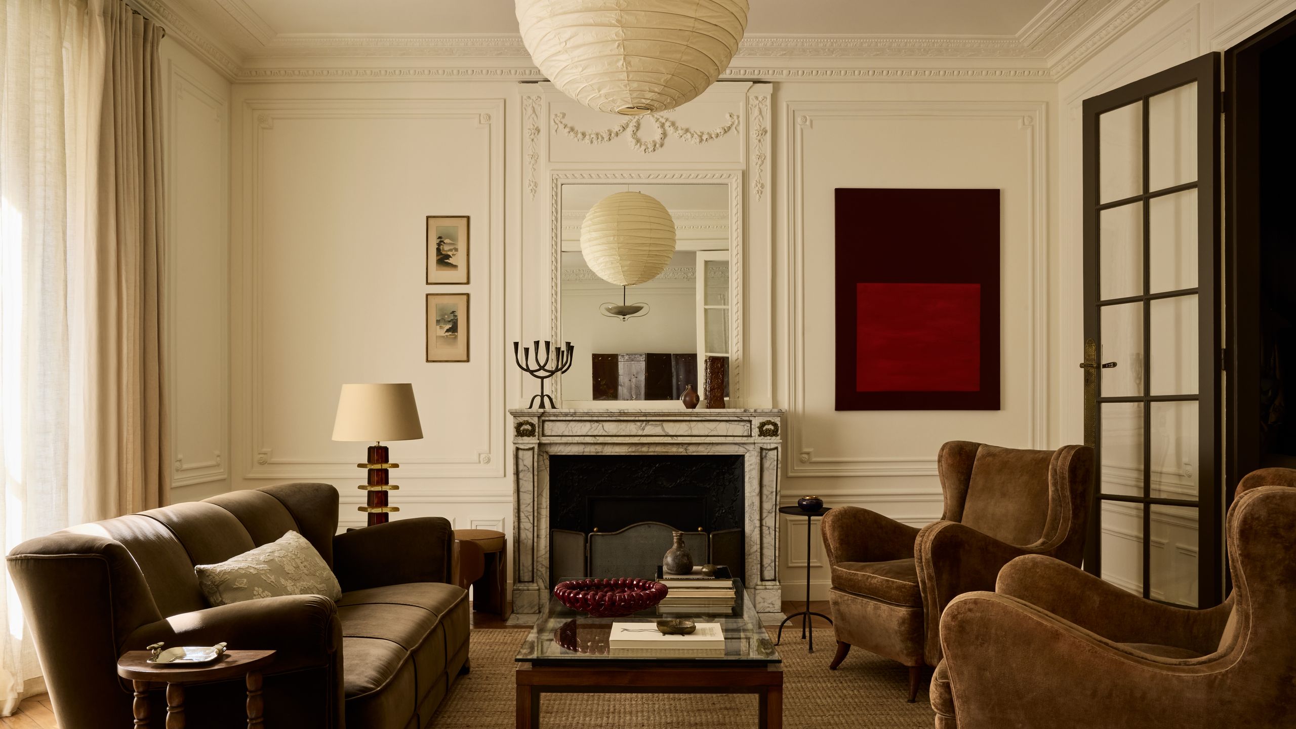 découvrez l'élégance d'un appartement parisien : charme authentique, décoration raffinée et emplacement idéal au cœur de paris. parfait pour un séjour inoubliable ou un investissement de prestige.
