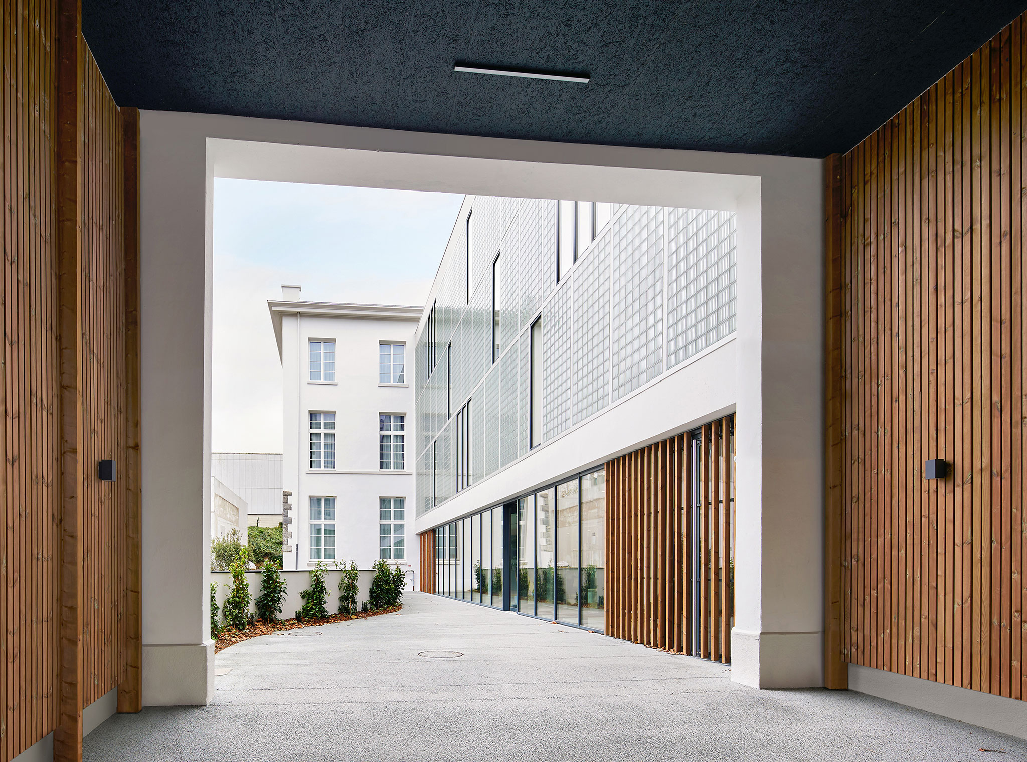 faites appel à un architecte à châtillon spécialisé en rénovation et construction. bénéficiez de conseils sur-mesure pour vos projets immobiliers : maisons, appartements ou locaux professionnels.