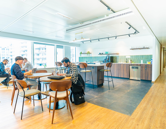 découvrez les avantages de faire appel à une entreprise locale de rénovation à levallois-perret : expertise de proximité, réactivité, conseils personnalisés et suivi de qualité pour tous vos projets.