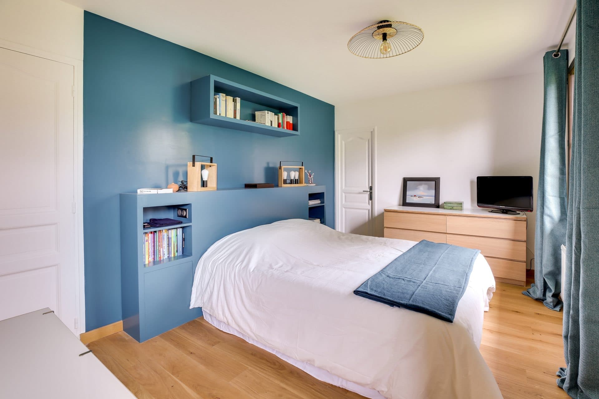 découvrez comment estimer le coût de rénovation au m2 pour votre maison ou appartement. conseils, fourchettes de prix et facteurs à prendre en compte pour budgéter vos travaux en toute sérénité.