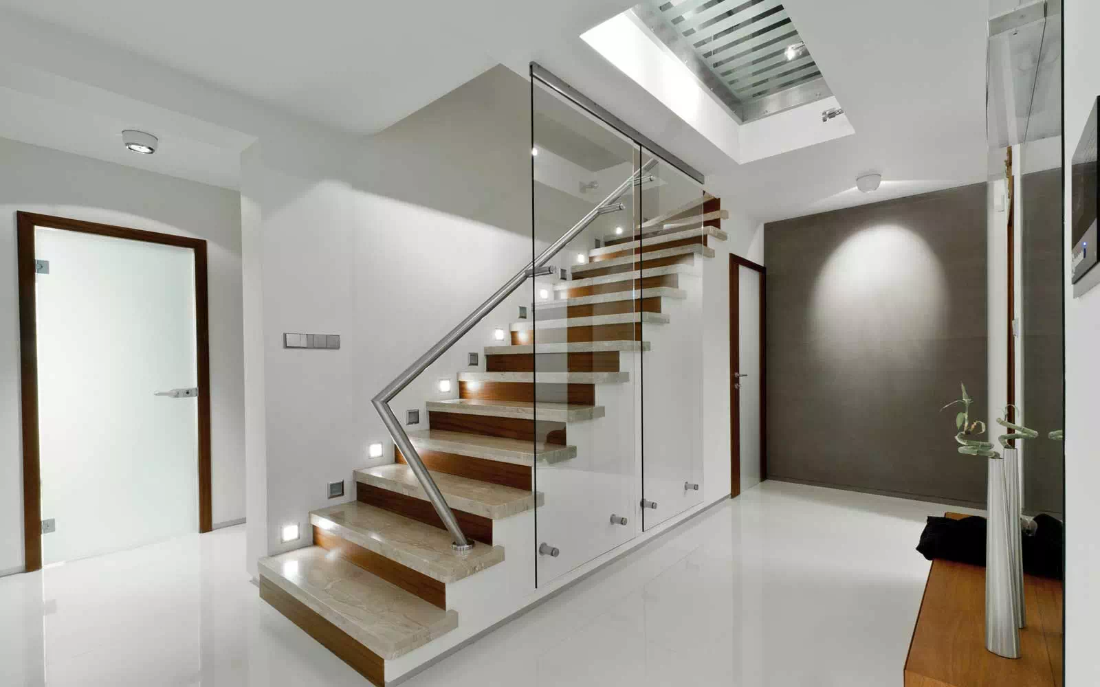 découvrez comment optimiser l'électricité dans une maison moderne : installation, conseils d'économie d'énergie et solutions innovantes pour un habitat connecté et efficace.