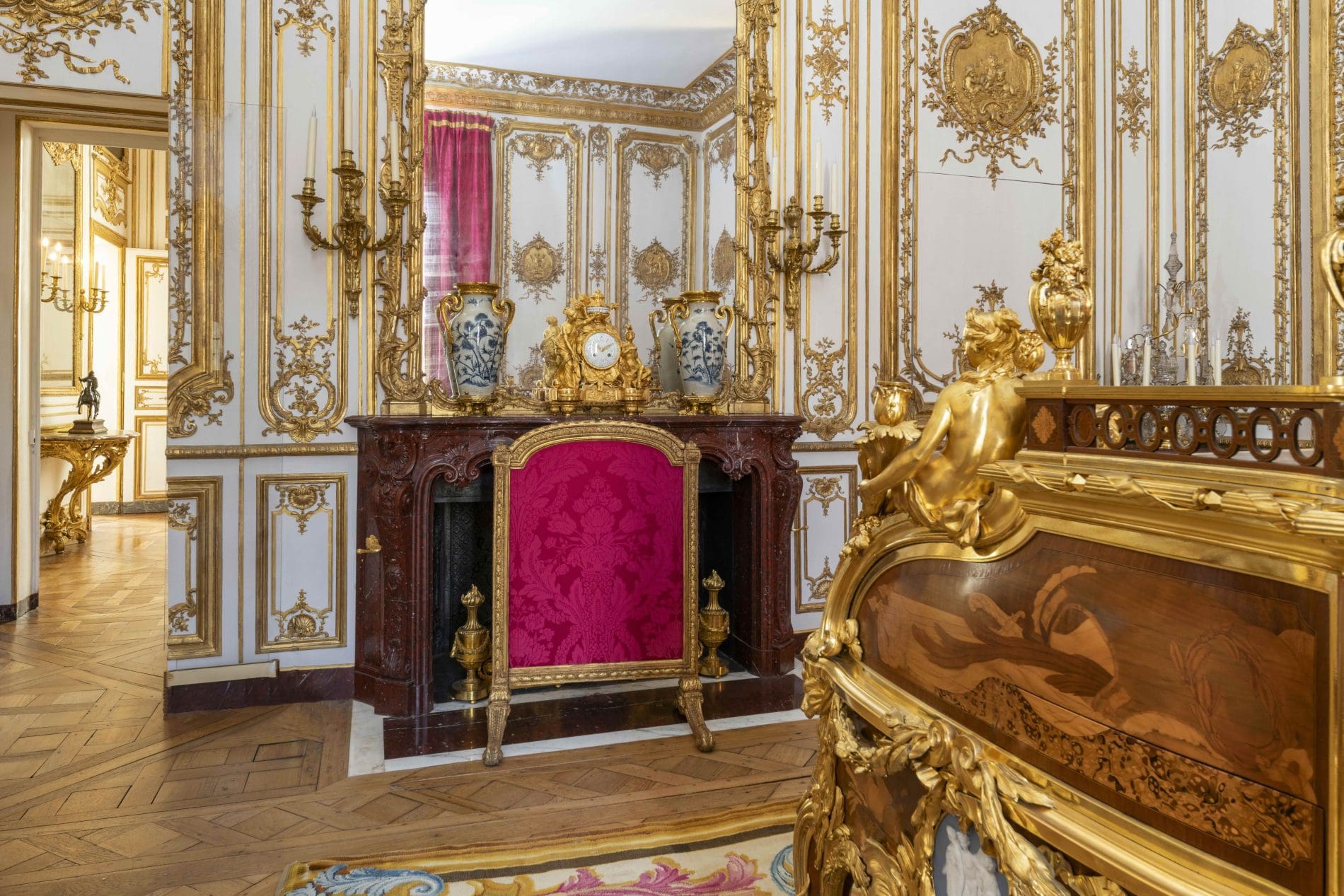 découvrez les erreurs courantes à éviter lors de l’embauche d’un architecte d’intérieur à versailles et bénéficiez de conseils pratiques pour réussir votre projet de décoration ou de rénovation.