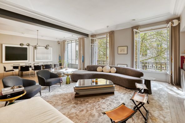 découvrez comment optimiser la valeur de votre bien immobilier à paris 8 grâce à nos conseils pratiques et solutions efficaces pour valoriser votre patrimoine dans ce quartier prestigieux.