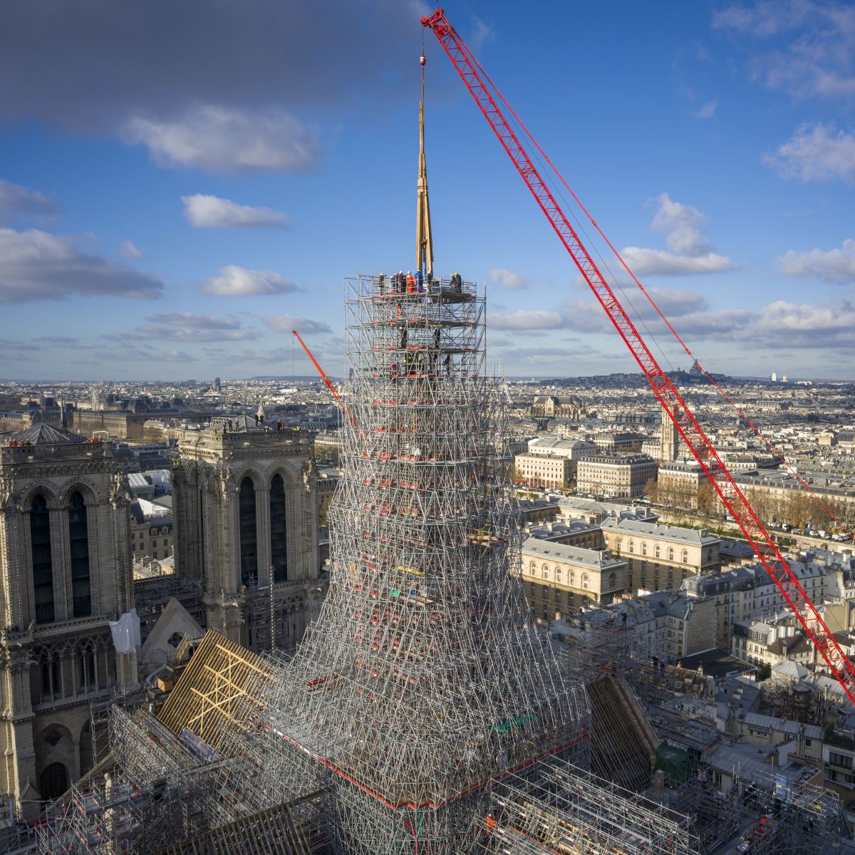 découvrez comment paris entend dynamiser l'espace public et relancer les chantiers après les jeux olympiques pour offrir un cadre de vie attractif et innovant aux habitants et visiteurs.