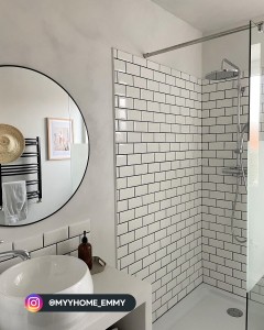 optez pour une peinture salle de bain à bourg-la-reine alliant qualité et durabilité. découvrez nos conseils et solutions pour un rendu impeccable, résistant à l’humidité et aux éclaboussures, adaptés à vos envies de décoration.