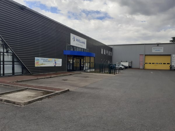 besoin d'un plombier à gennevilliers ? découvrez nos services de plomberie rapide, efficace et au meilleur prix : dépannage, installation et entretien. intervention 24h/24 !