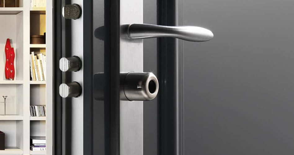 découvrez notre gamme de portes sécurisées alliant robustesse et design pour protéger efficacement votre maison ou votre entreprise. solutions sur mesure, installation rapide.