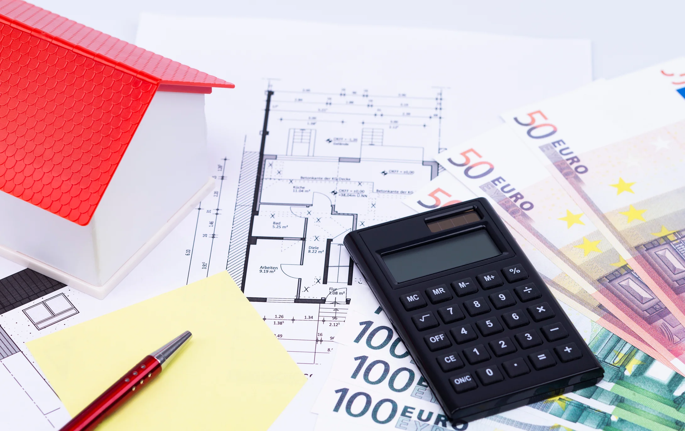 découvrez le coût moyen au m2 pour la rénovation de votre logement : tarifs actualisés, conseils pour estimer votre budget, et facteurs qui influencent le prix des travaux de rénovation.