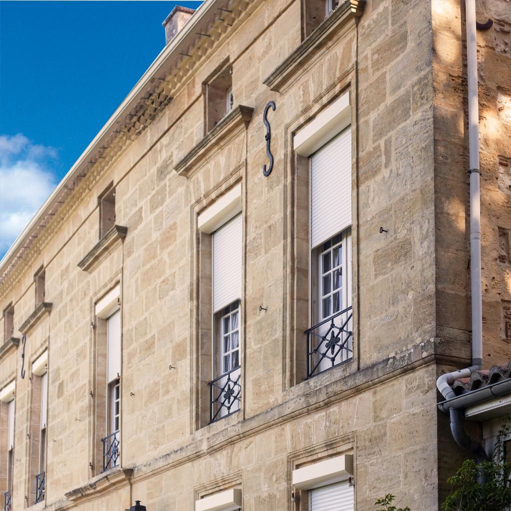 découvrez nos solutions pour remplacer vos fenêtres à montrouge en 2025 : isolation, confort et économies d'énergie garanties. devis gratuit et conseils personnalisés.