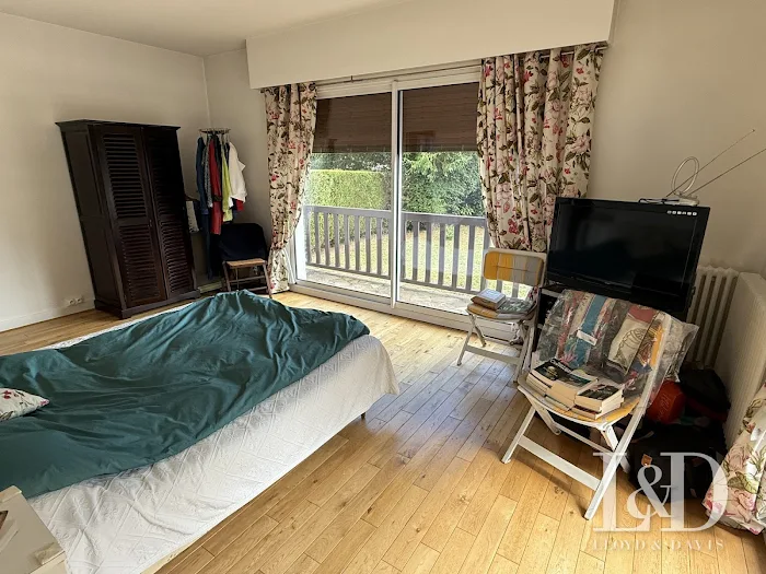 confiez la rénovation de votre maison à vaucresson à des experts qualifiés. devis gratuit, conseils personnalisés et travaux sur mesure pour une maison à votre image.