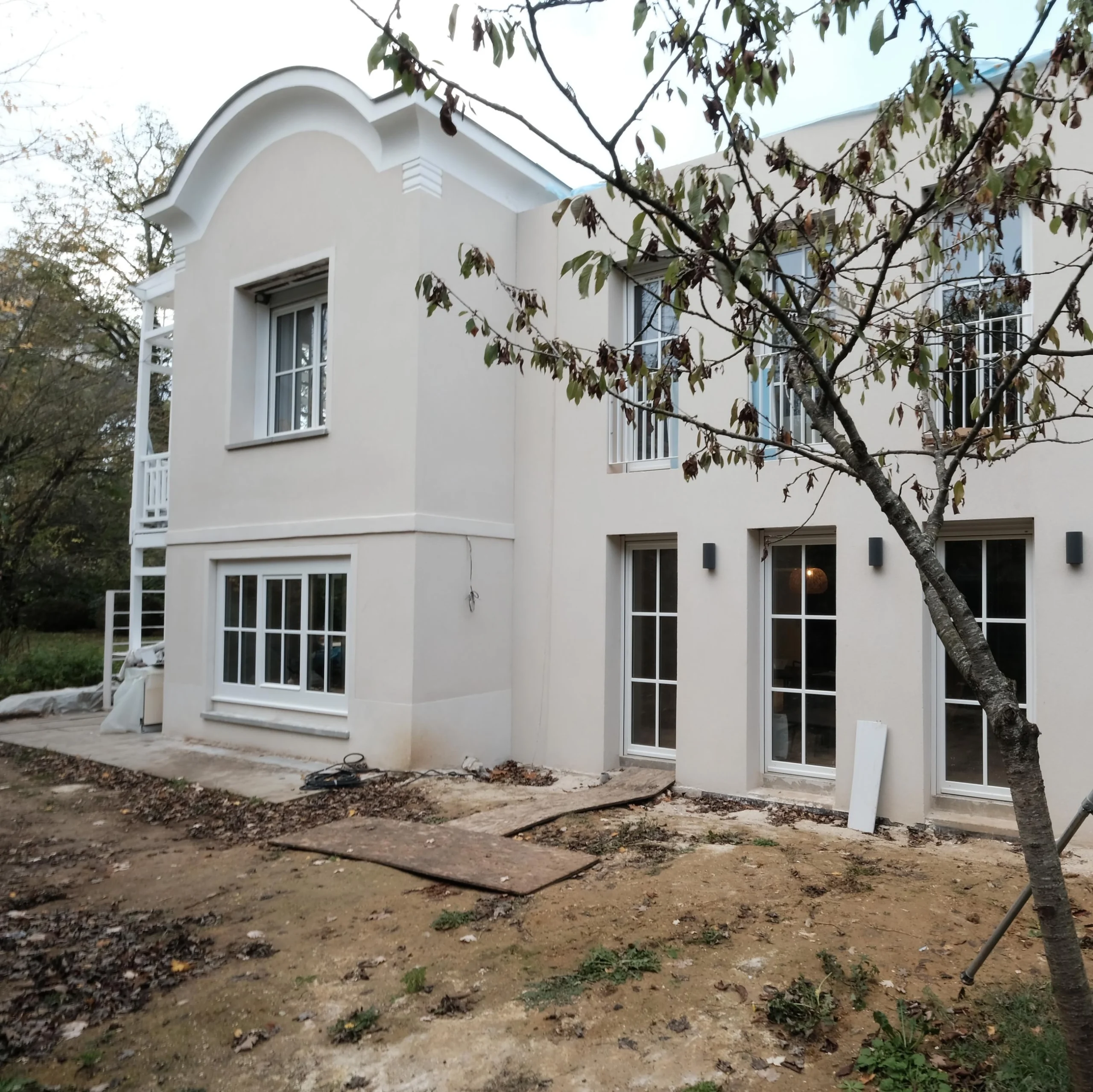 trouvez les meilleurs rénovateurs de maisons à vaucresson pour vos travaux de rénovation intérieure et extérieure. expertise, fiabilité et accompagnement sur mesure pour valoriser votre bien immobilier.