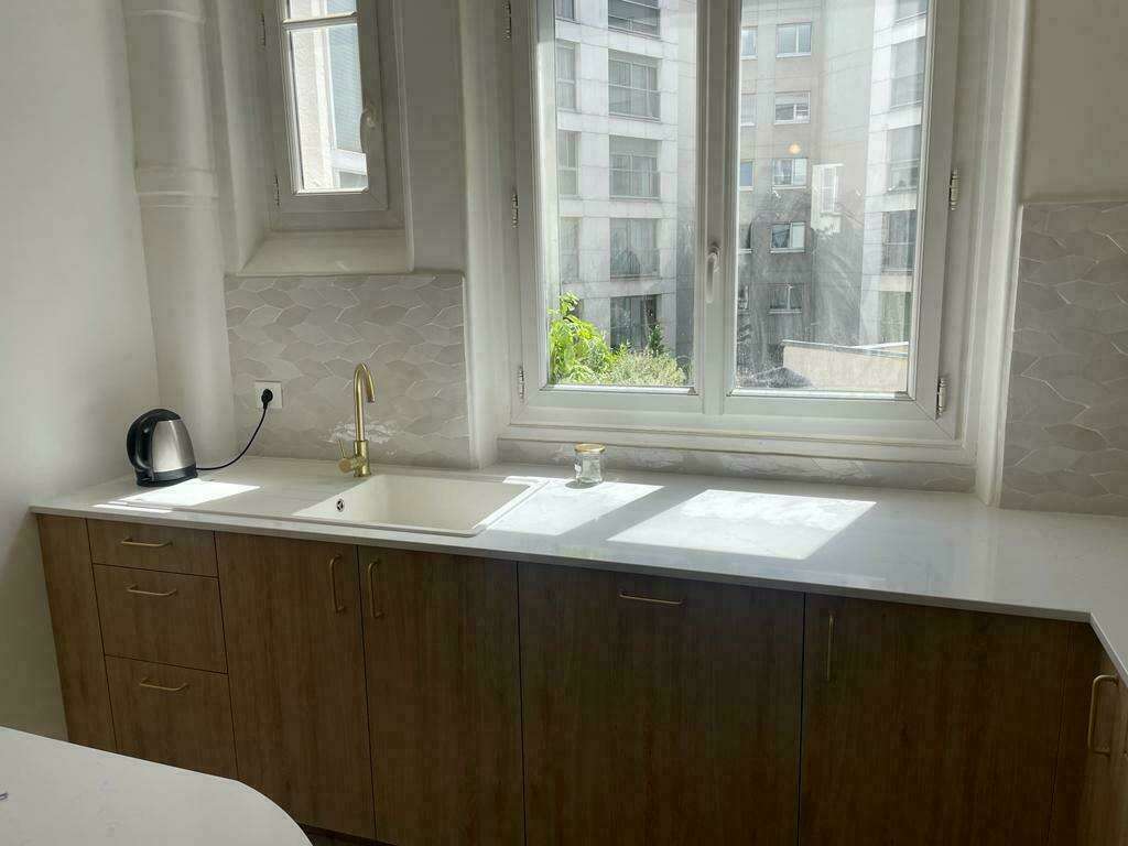 confiez la rénovation de votre appartement à levallois à des professionnels qualifiés. travaux sur mesure, conseils personnalisés et respect des délais pour un intérieur moderne et confortable.