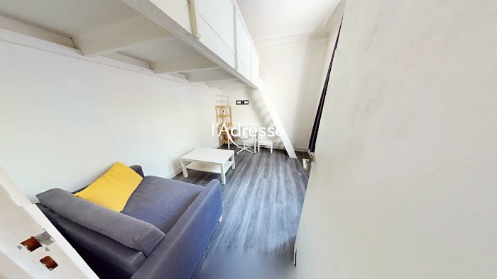 confiez la rénovation de votre appartement à paris 12 à des experts qualifiés. modernisation, optimisation de l’espace et travaux sur-mesure pour un intérieur unique et fonctionnel. demandez votre devis gratuit !