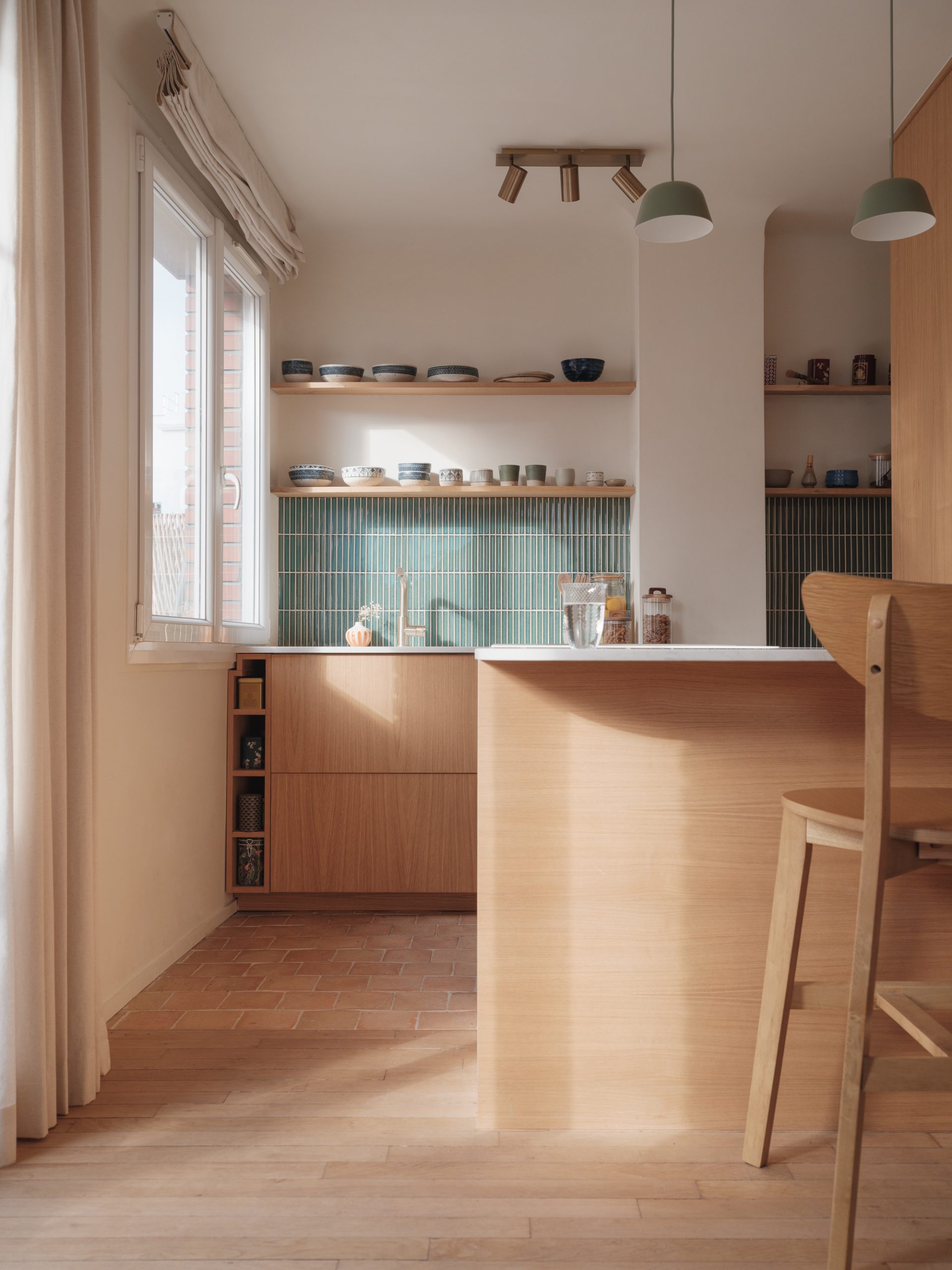 confiez la rénovation de votre appartement à paris à des experts. découvrez nos services sur mesure pour moderniser, optimiser et valoriser votre bien immobilier, du devis gratuit à la livraison clé en main.