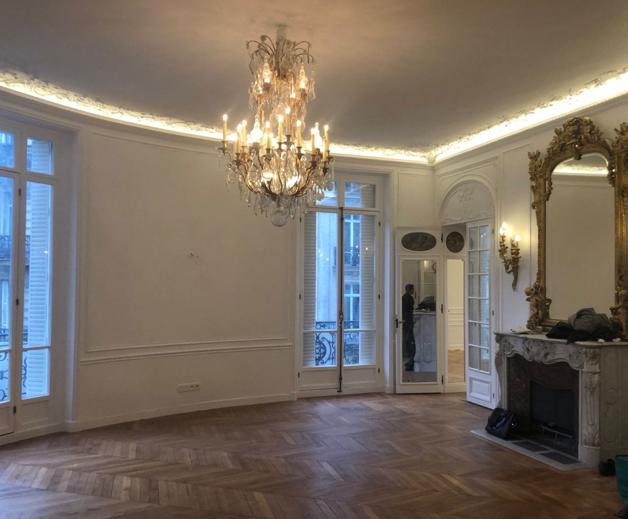 découvrez nos services de rénovation d'appartement à paris : conseils, accompagnement sur mesure, artisans qualifiés et réalisations soignées pour transformer votre intérieur selon vos envies.