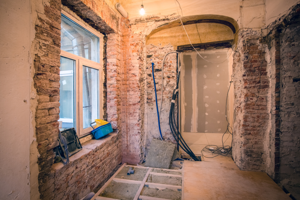 confiez votre rénovation électrique à des experts qualifiés. sécurité, conformité et modernisation de votre installation électrique pour votre maison ou appartement. devis gratuit et intervention rapide.
