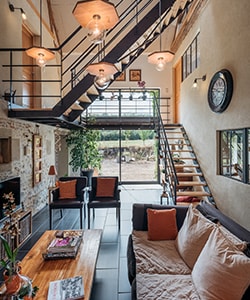 donnez une nouvelle vie à votre intérieur grâce à nos solutions de rénovation intérieure : conseils d'experts, idées tendance et accompagnement sur mesure pour transformer chaque pièce de votre maison.