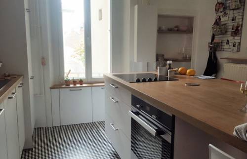 confiez la rénovation intérieure de votre appartement ou maison à paris 75007 à des professionnels. travaux sur mesure, conseils personnalisés et finitions de qualité.