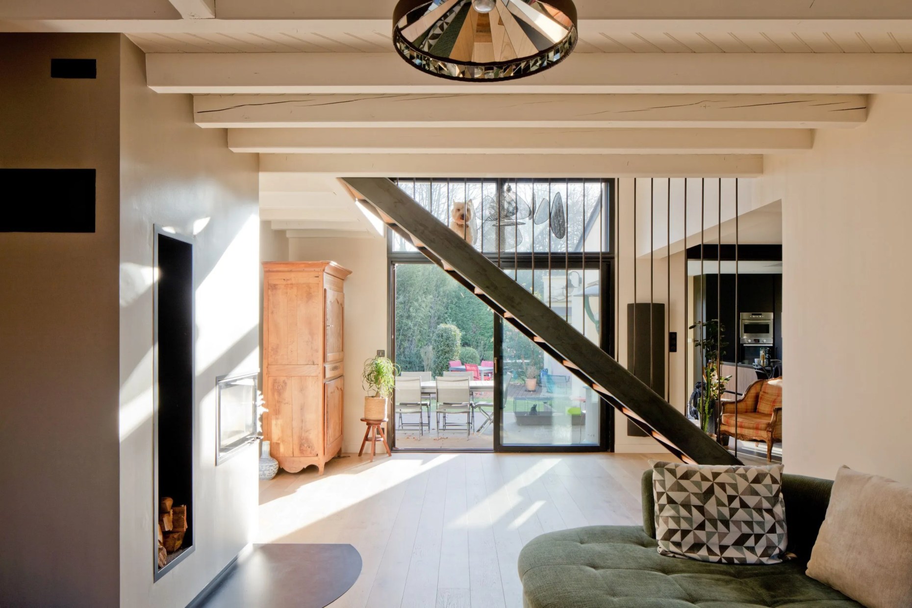 confiez la rénovation de votre maison à des experts. découvrez nos conseils et solutions pour moderniser, rénover et valoriser votre habitation en toute sérénité.