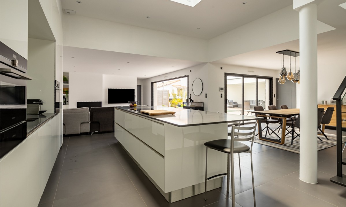 découvrez nos conseils et solutions pour la rénovation de maison : astuces, idées de travaux, budget, matériaux et tendances pour transformer et moderniser votre habitat.