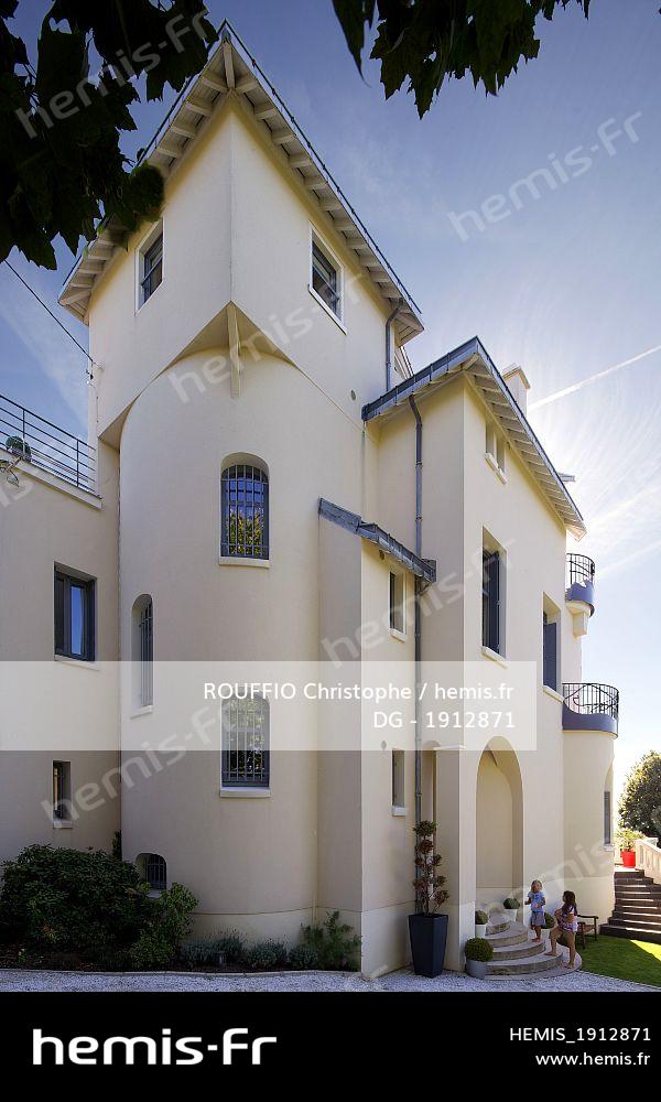 confiez la rénovation de votre maison à garches à des experts. solutions sur-mesure pour moderniser, rénover et valoriser votre habitation efficacement.
