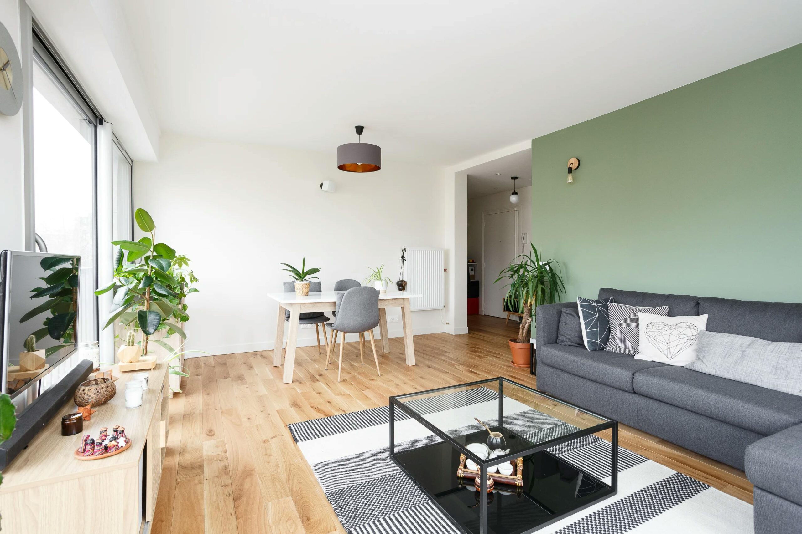 confiez votre projet de rénovation à paris 12 à des experts : modernisation d’appartement, travaux tous corps d’état, conseils personnalisés et devis gratuit. transformez votre intérieur avec notre équipe locale !