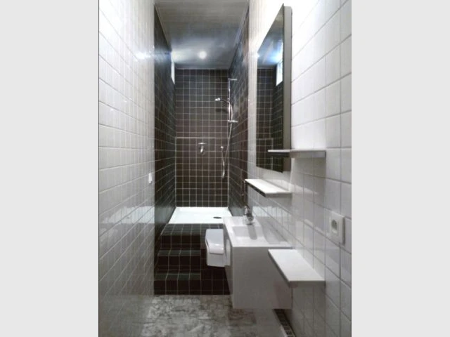 découvrez comment rénover une salle de bain de 70 m2 avec des idées d’aménagement, des conseils pratiques et des solutions modernes pour optimiser l’espace et le confort.