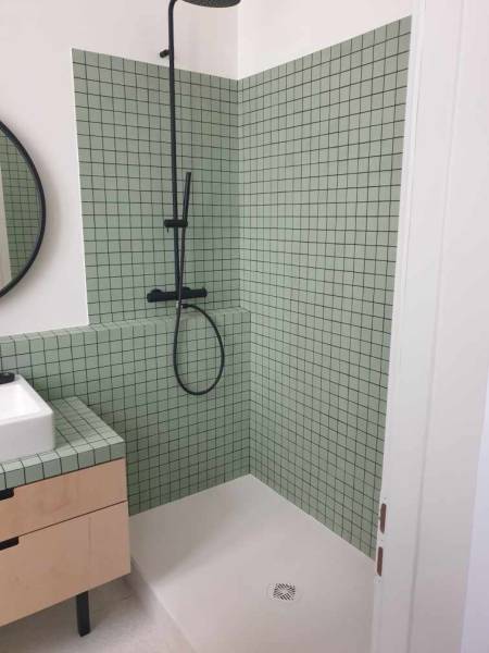 confiez la rénovation de votre salle de bain à un expert. profitez de conseils sur mesure, d’un accompagnement personnalisé et d’un résultat de qualité pour un espace moderne et fonctionnel.