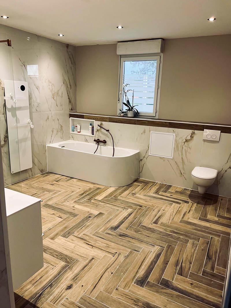 confiez la rénovation de votre salle de bain à un expert qualifié. profitez d’un accompagnement personnalisé, de conseils professionnels et de solutions sur mesure pour transformer votre espace selon vos envies.