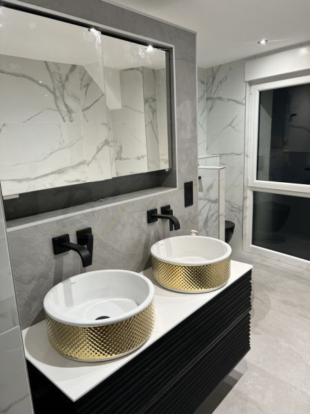 transformez votre espace avec une rénovation de salle de bain moderne : idées tendance, conseils d'aménagement et solutions pour un style contemporain et fonctionnel.