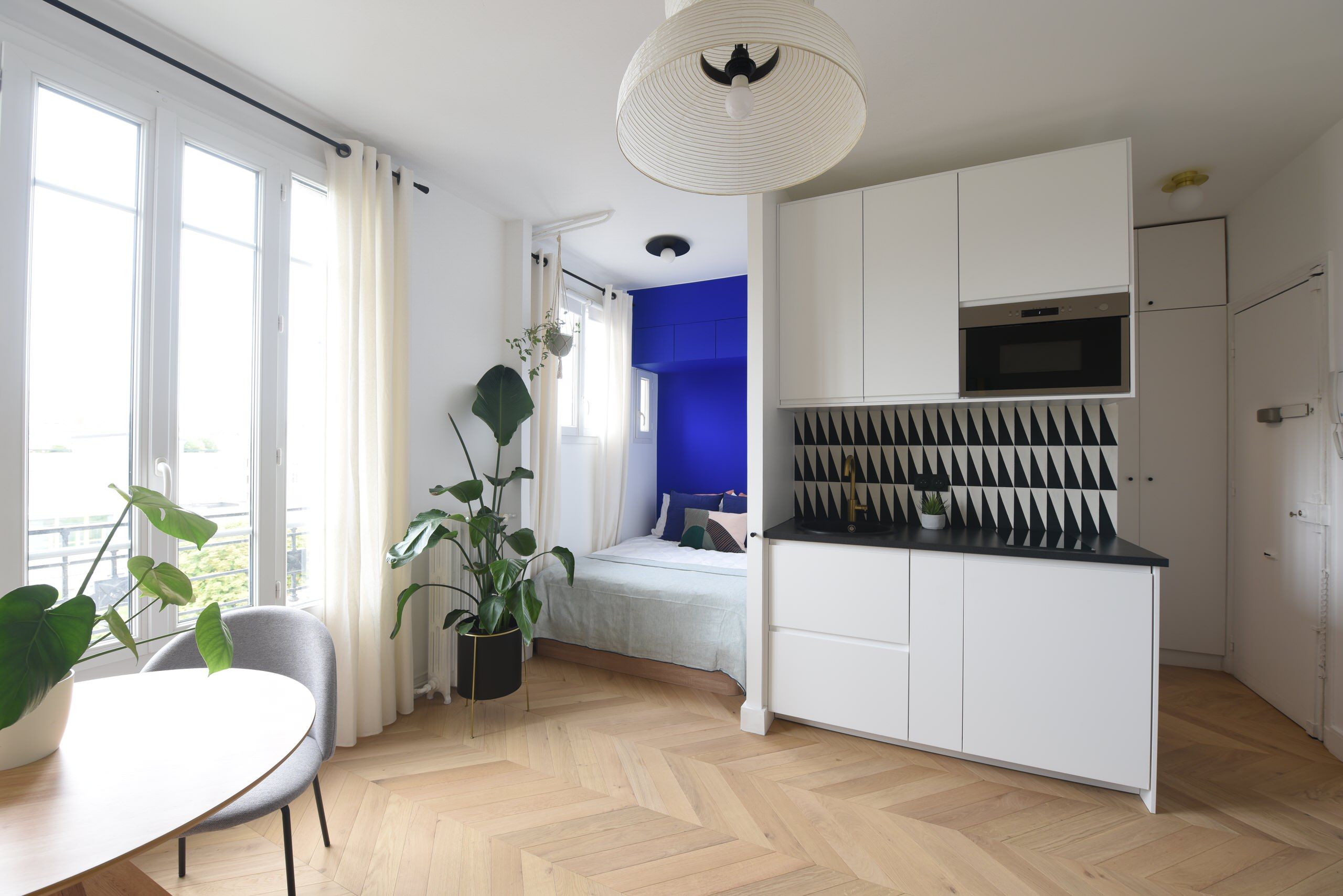 optimisez l'espace de votre studio de 20m2 grâce à nos conseils de rénovation. idées d'aménagement, astuces déco et solutions pratiques pour transformer votre petit appartement en un lieu fonctionnel et tendance.