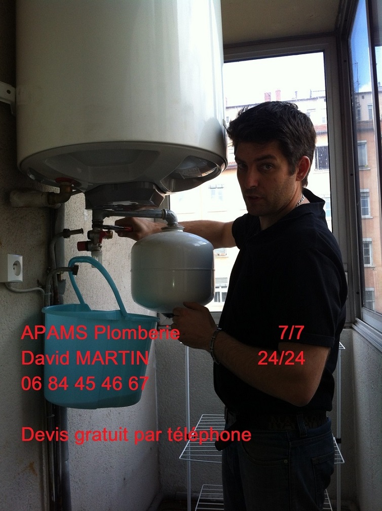 service de réparation de chauffe-eau à boigneville : dépannage rapide, entretien et remplacement toutes marques. devis gratuit et intervention par des professionnels qualifiés.