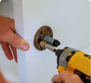 besoin d'un serrurier à chaville ? découvrez nos services de dépannage, ouverture de porte, installation et remplacement de serrures. intervention rapide 24h/24 et 7j/7, devis gratuit.