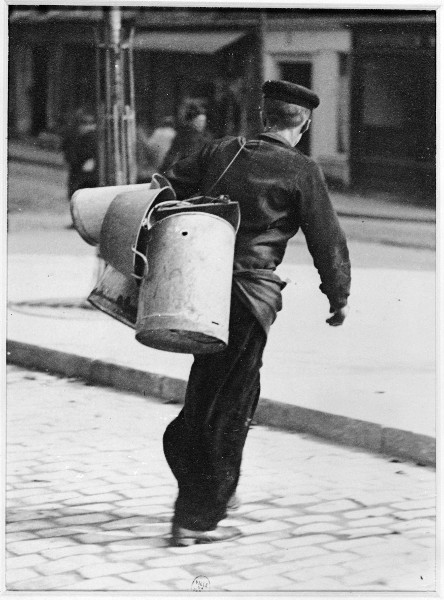 découvrez comment transformer un bien ancien du 19e siècle tout en préservant son authenticité et son charme. conseils, idées et inspirations pour réussir votre projet de rénovation historique.